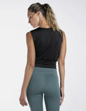 HEROINE TOP V CROP - BLACK